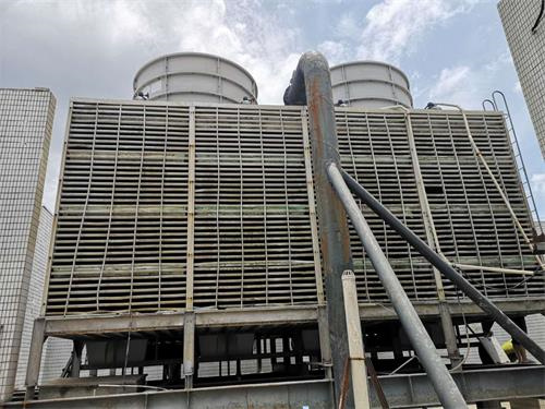 逆流封閉式冷卻塔的十二個設(shè)計要點,逆流冷卻塔工作原理